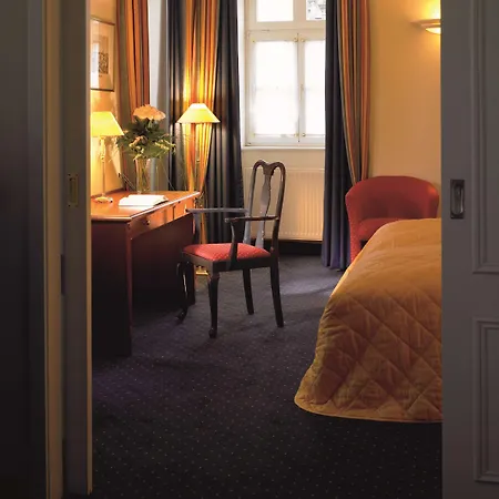 Radisson Blu Halle-merseburg فندق 4*