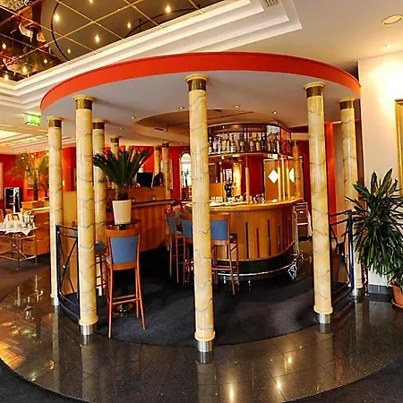 فندق Radisson Blu Halle-merseburg مرسيبورغ
