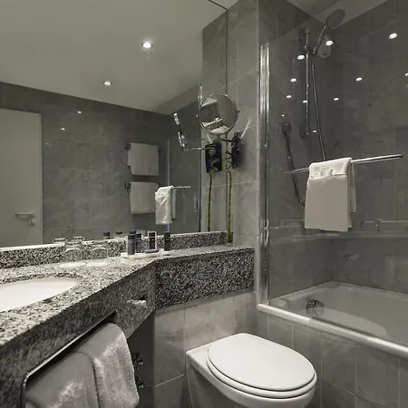 Radisson Blu Halle-merseburg فندق 4*