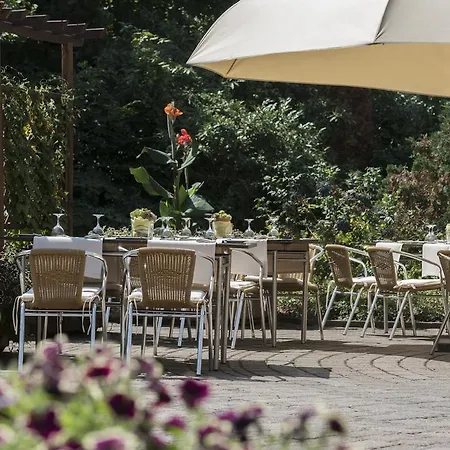 Hotel Radisson Blu Halle-merseburg 4*
