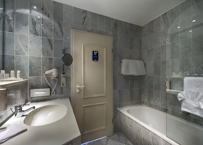 Radisson Blu Halle-merseburg 4*